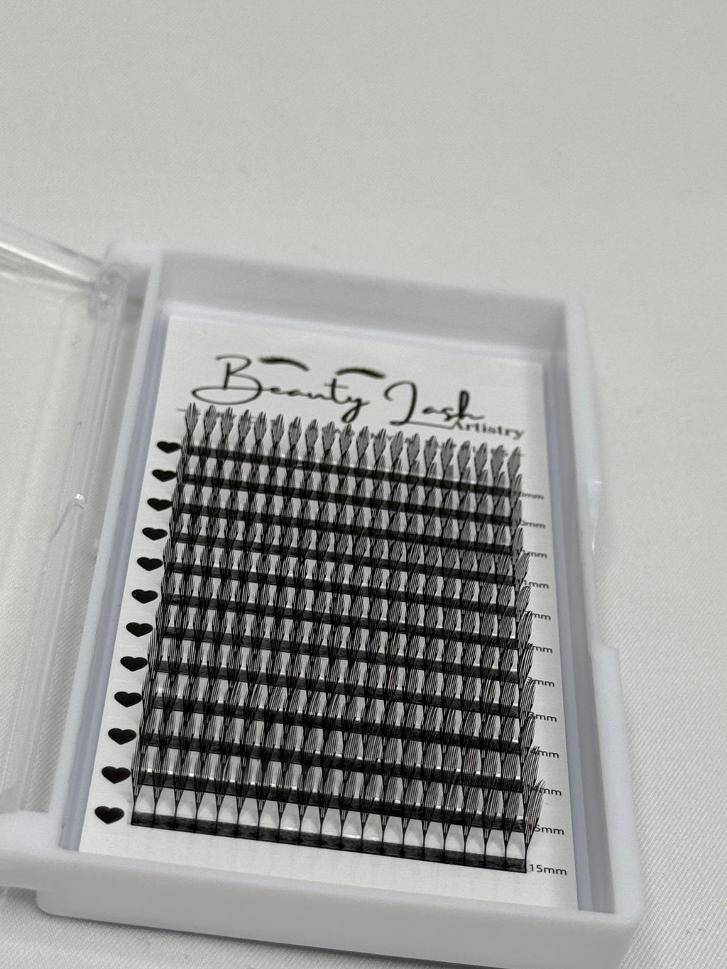 Comic Lashes Mix Length