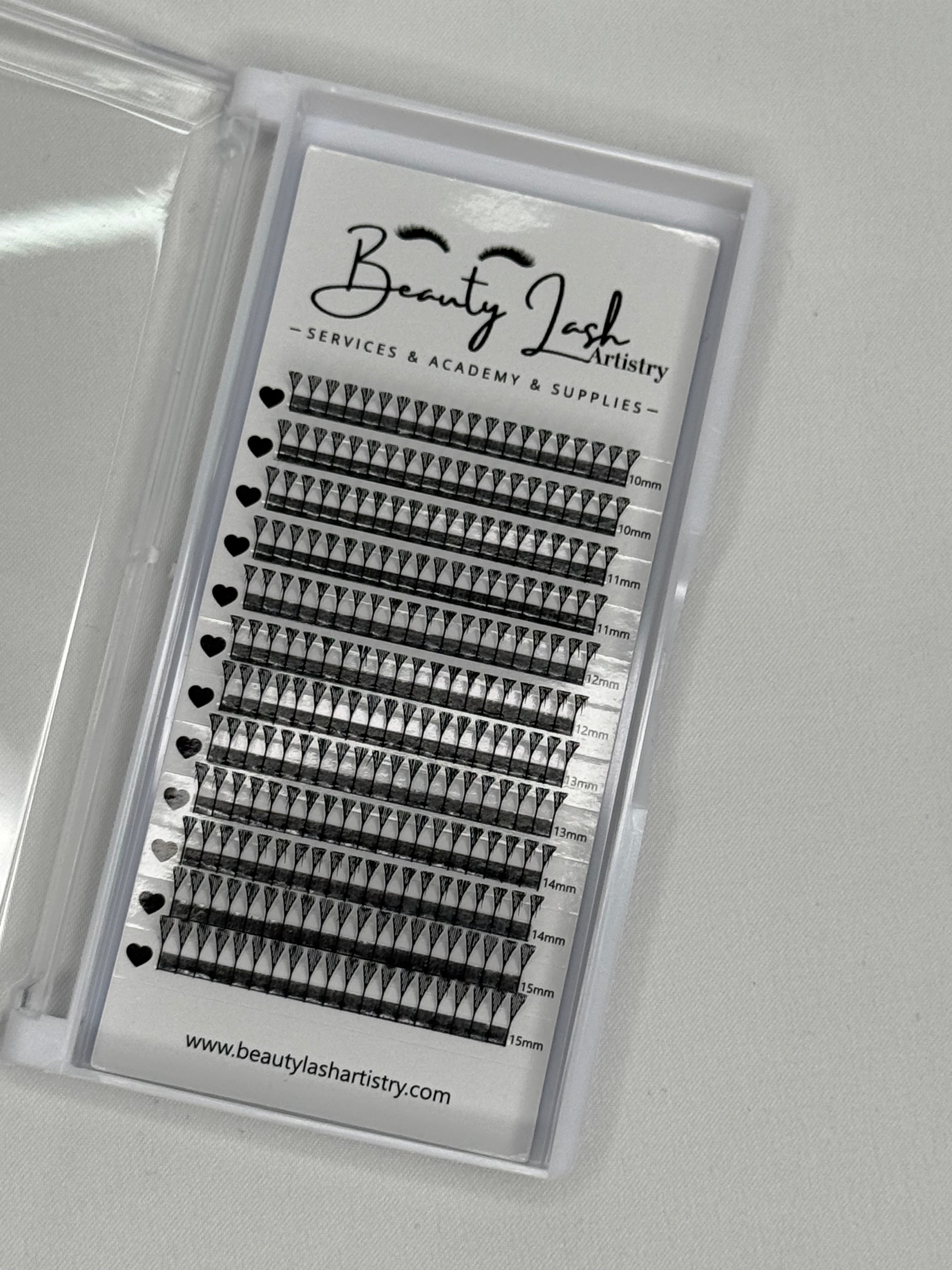 Comic Lashes Mix Length