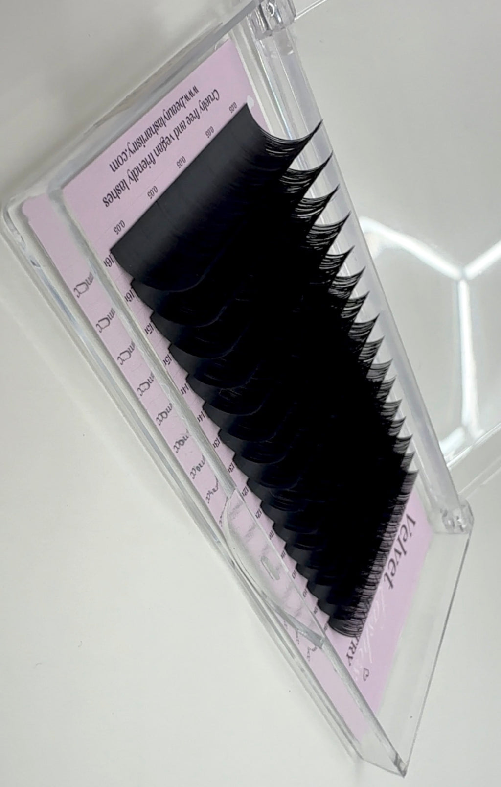 Velvet Volume Lashes 0.03 / Curl C