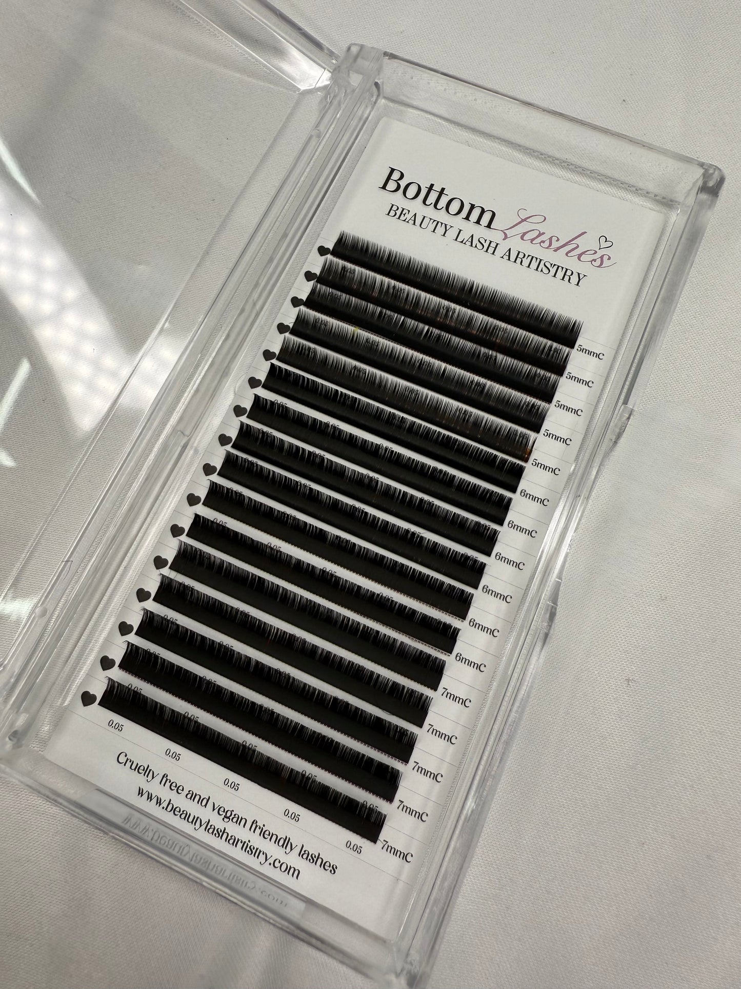 Bottom Lashes